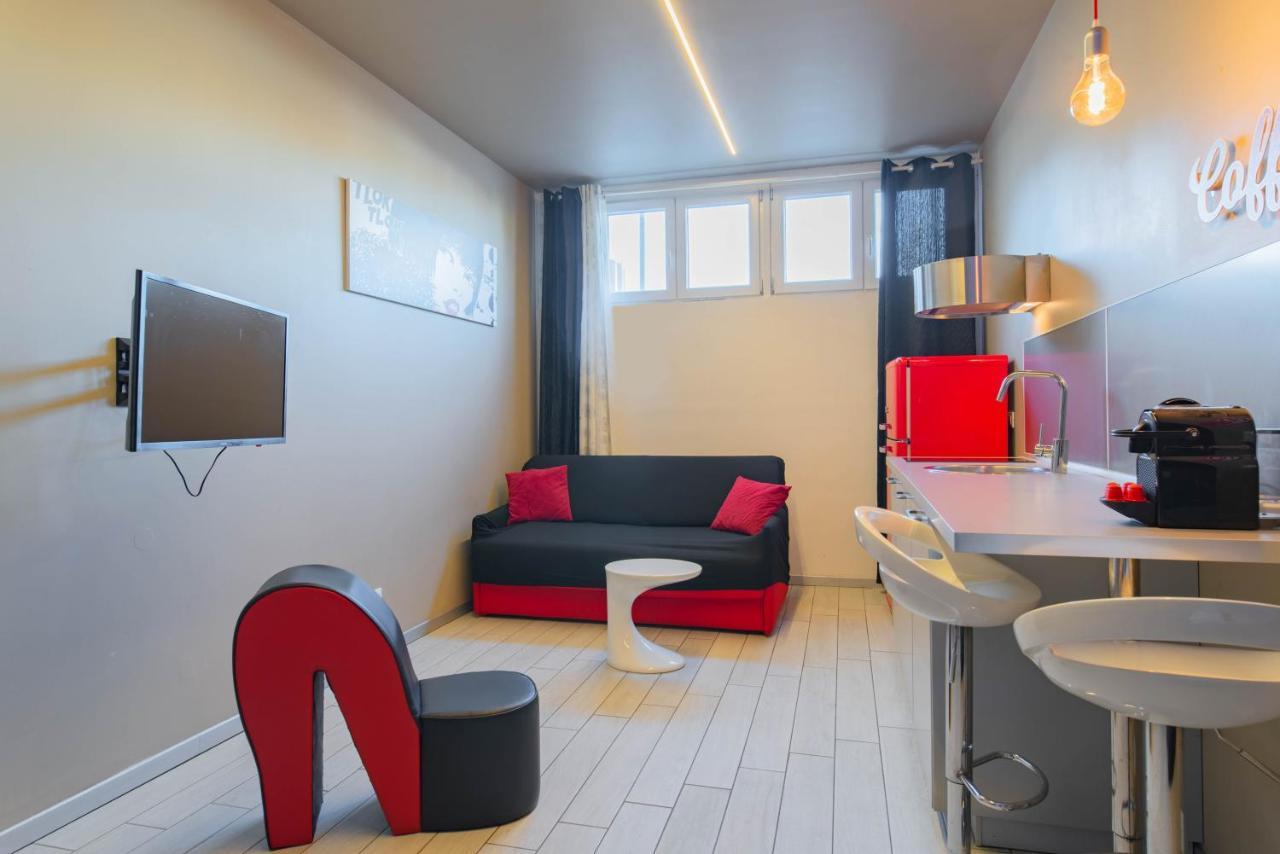 Loft Apartment *